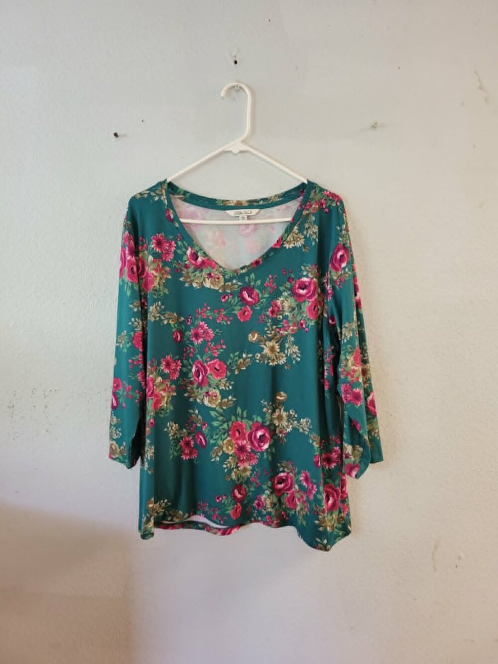 The Pioneer Woman Size 2X Green Floral 3/4 Sleeve V Neck Size XXL #302